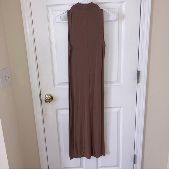 Heart and Hips Smock Neck Dress - Picture 2 of 3